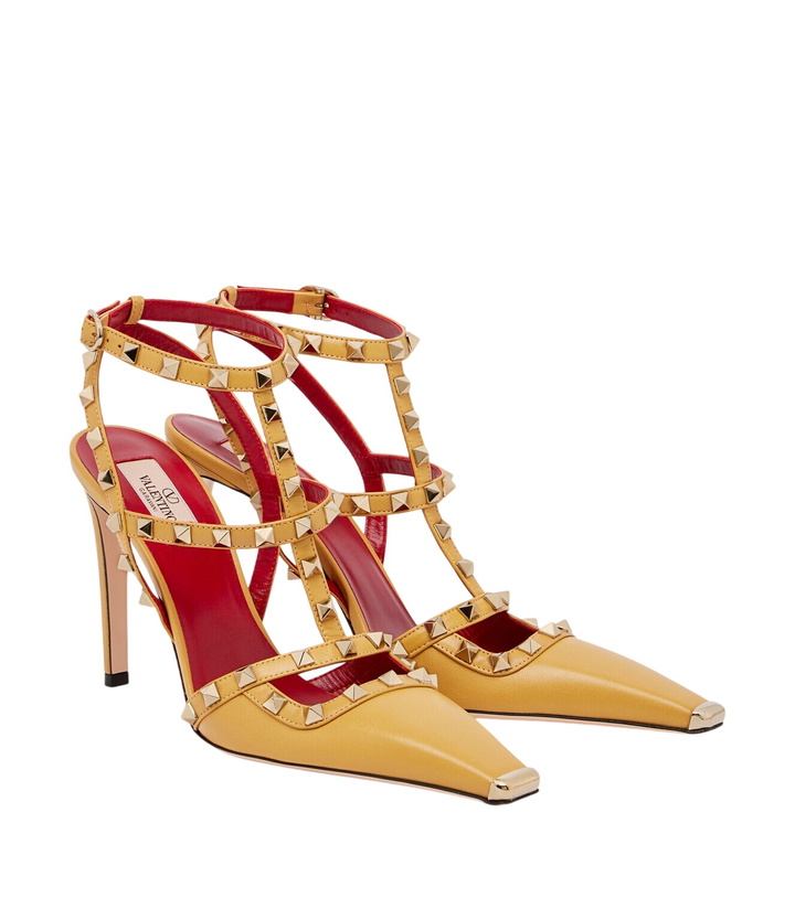 Photo: Valentino Garavani Rockstud leather slingback pumps