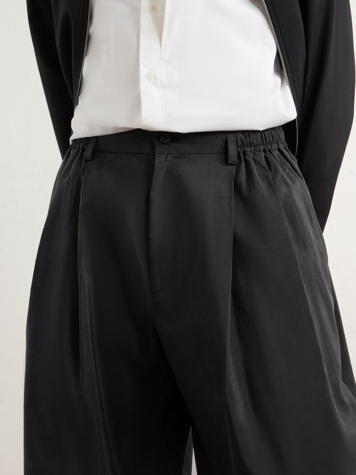 ssstein - Easy Wide-Leg Silk-Blend Shorts - Black
