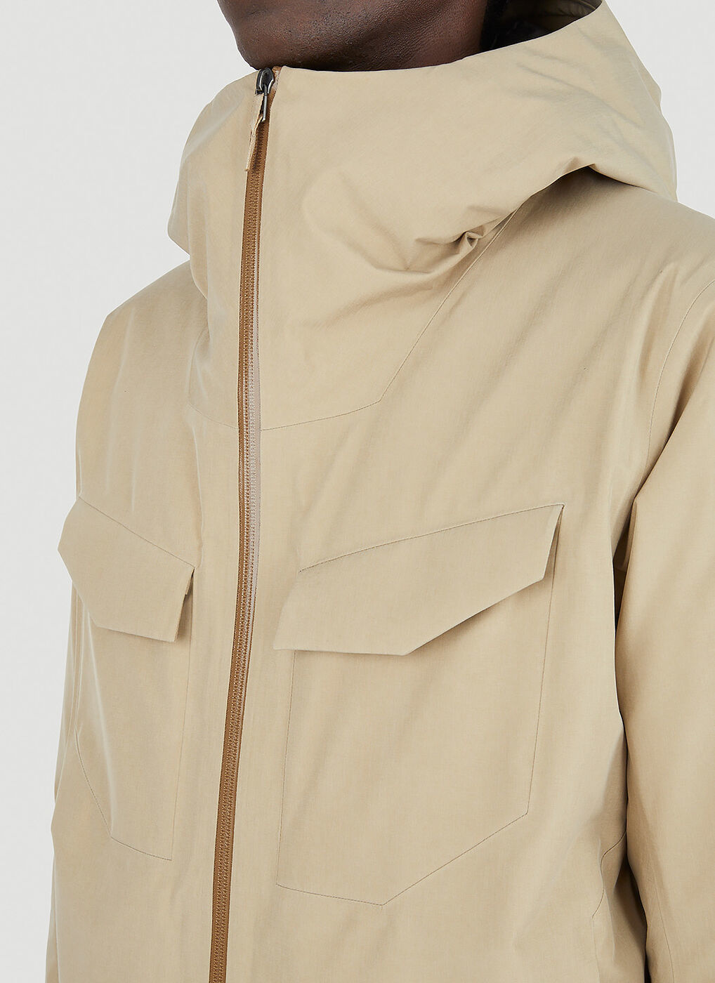 Node Down Jacket in Beige Arc'teryx Veilance