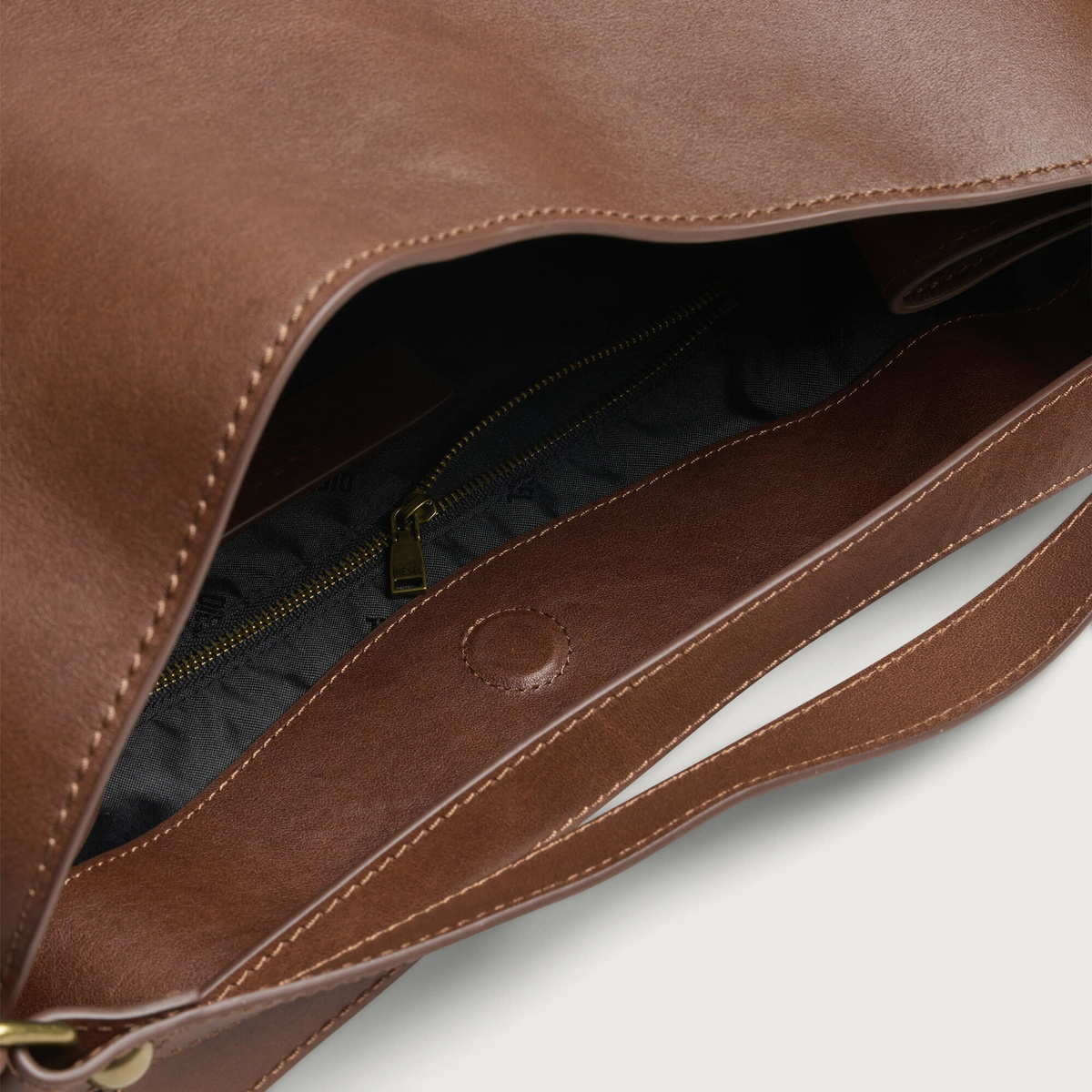 Diesel Women's D-One Tophandle Medium Bag in Leather Brown