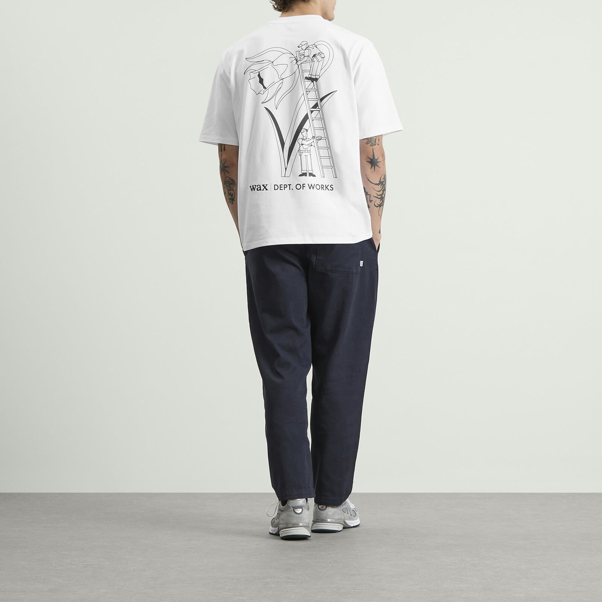 Wax London Men's Milton T-Shirt in Daffodil Construction White