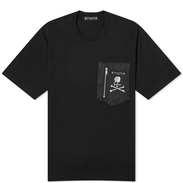 Photo: mastermind JAPAN Men's Zip Pocket T-Shirt in Black