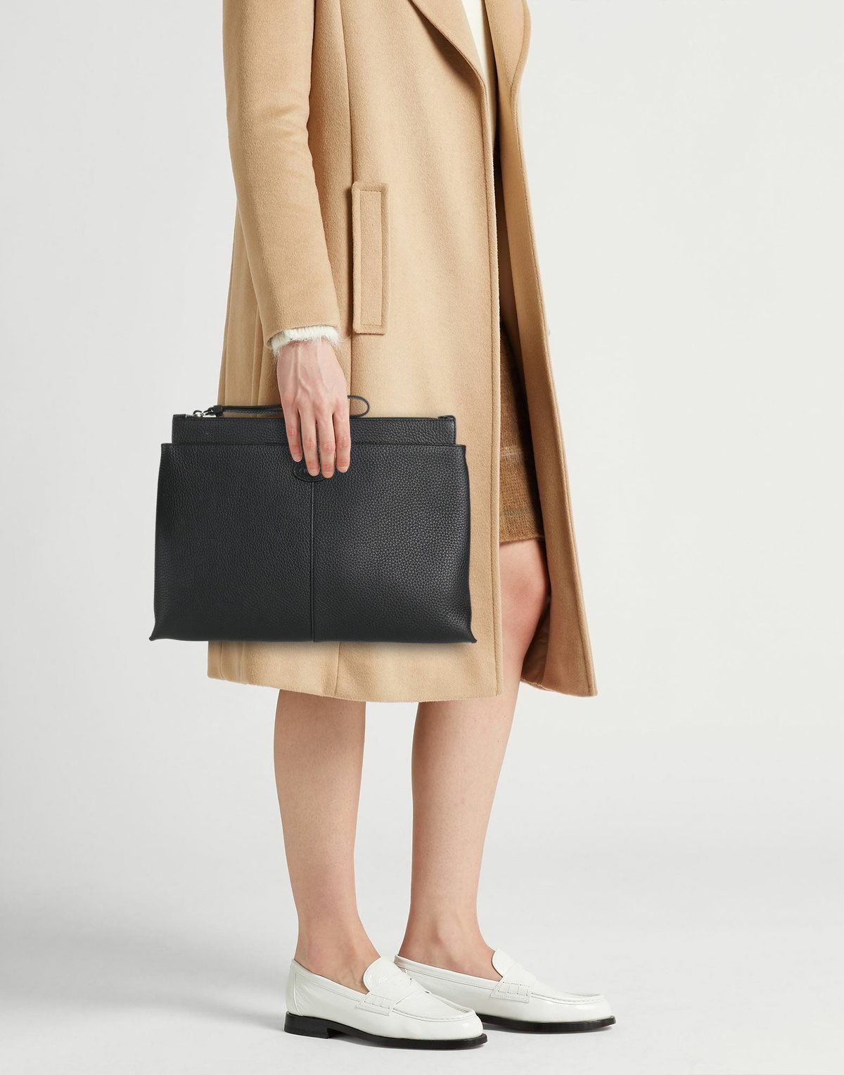 Tod's Womens Clutch in Black