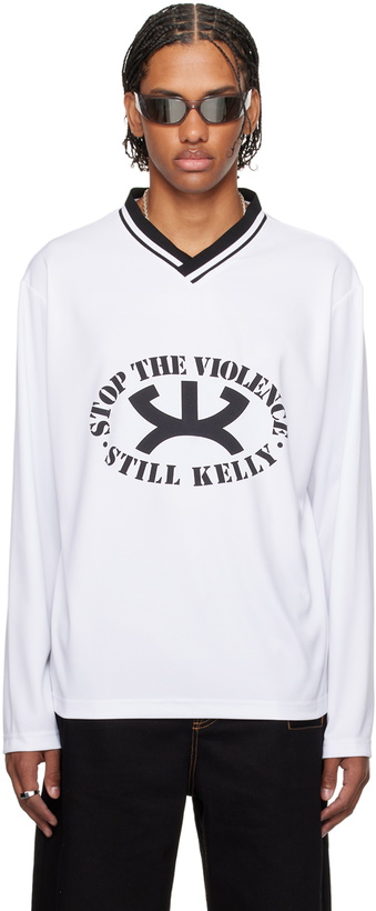 Photo: Still Kelly White 'Stop the Violence' Sport Sweatshirt