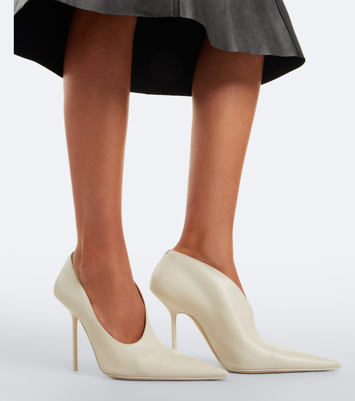 Victoria Beckham Sloane leather pumps