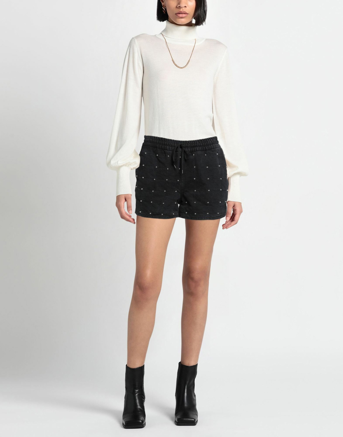 Maje Womens Denim shorts in Black