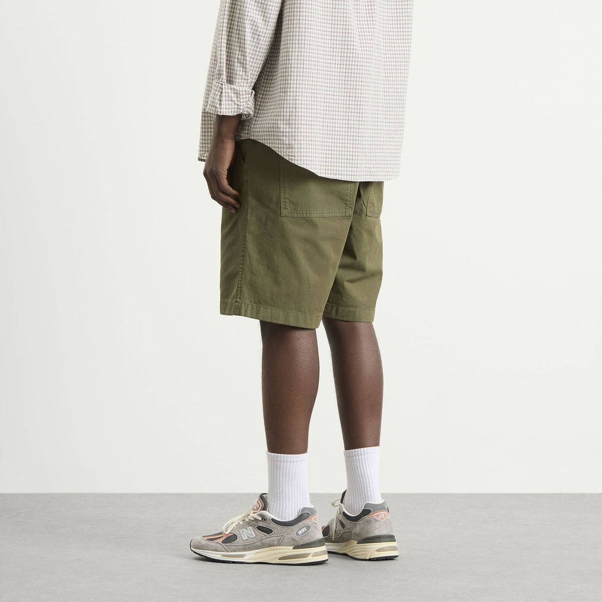 Norse Projects Men's Kvitfell Relaxed Twill Shorts in Olive Night
