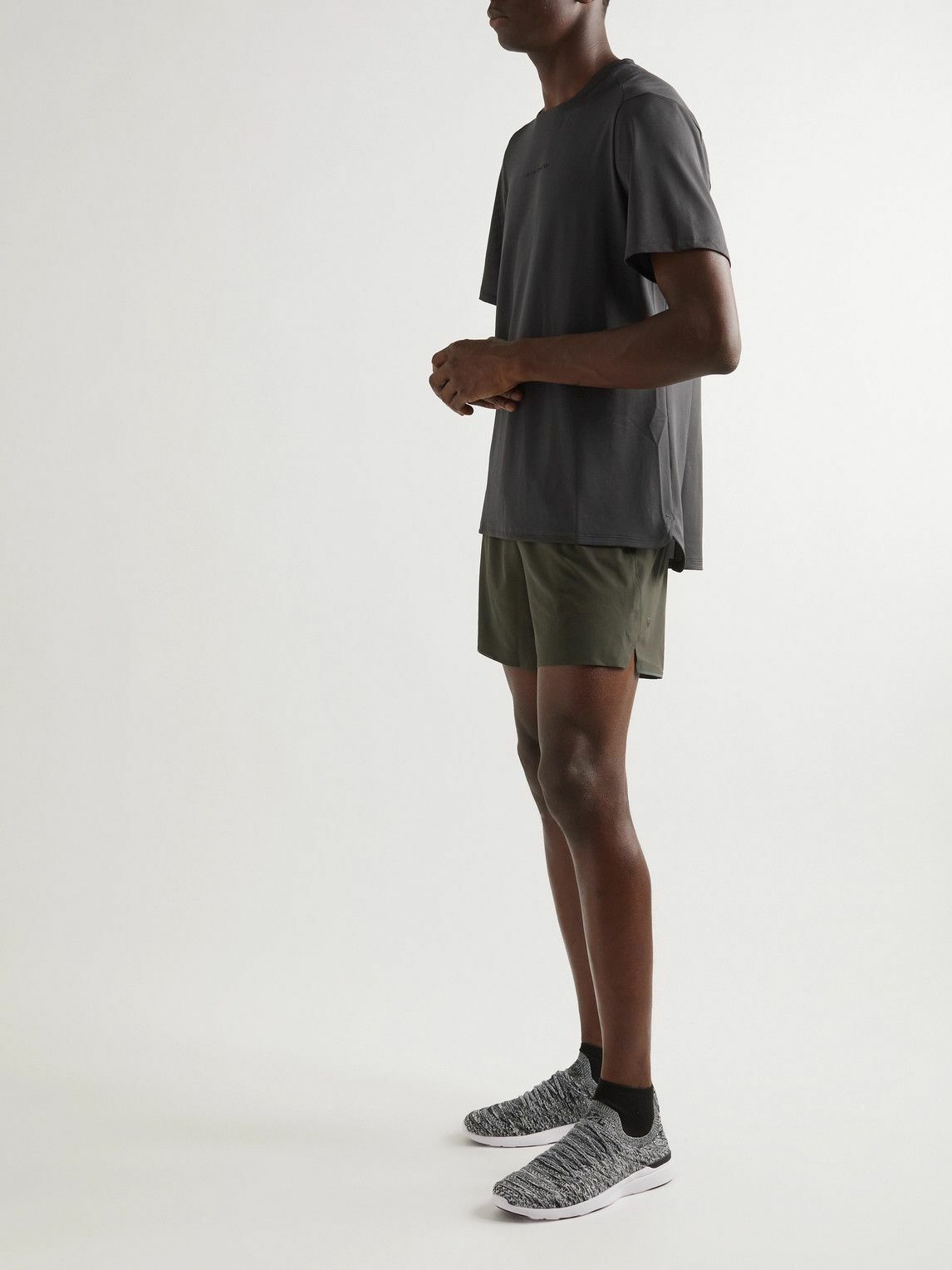 Lululemon - Pace Breaker 5" Slim-Fit Swift™ Shorts - Black  Lululemon