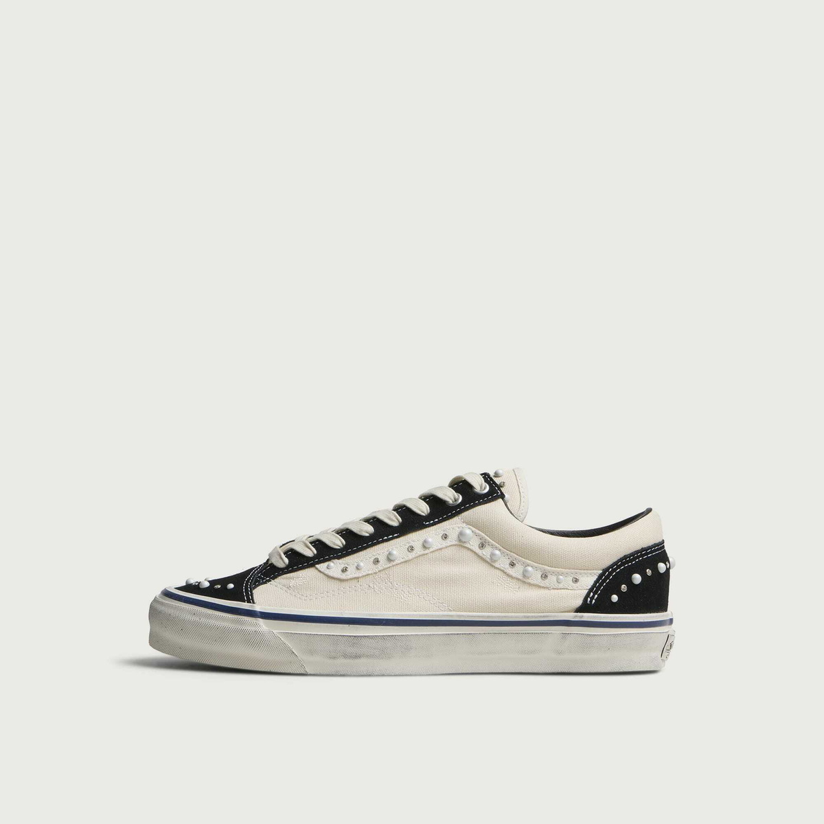 Vans LX Old Skool 36 Sneaker in Pearlized Marshmallow/Black