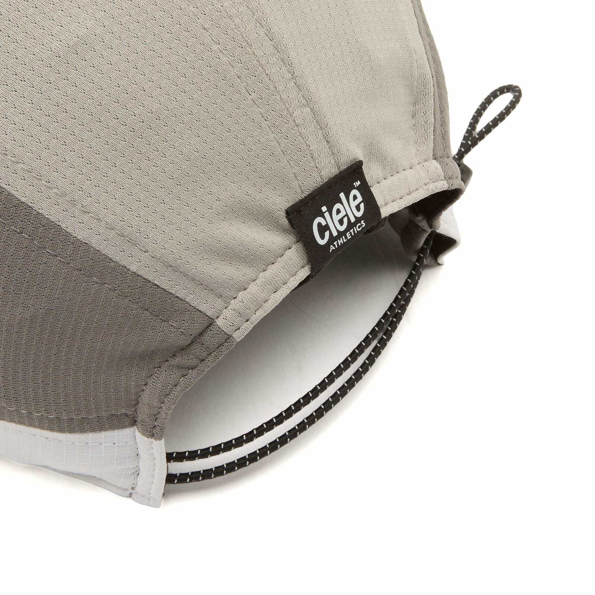 Ciele Athletics FST SC Field Iconic Cap in Light Grey Shadow