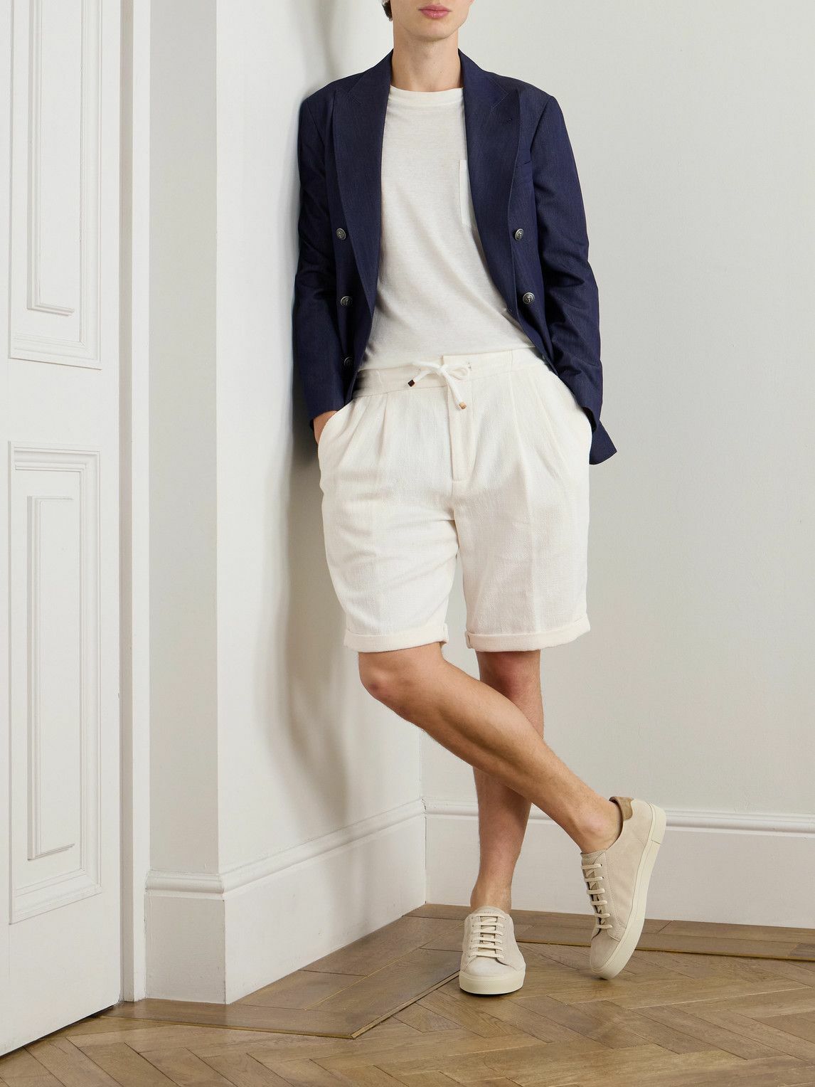 Brunello Cucinelli - Straight-Leg Pleated Herringbone Cotton and Linen-Blend Drawstring Bermuda Shorts - White