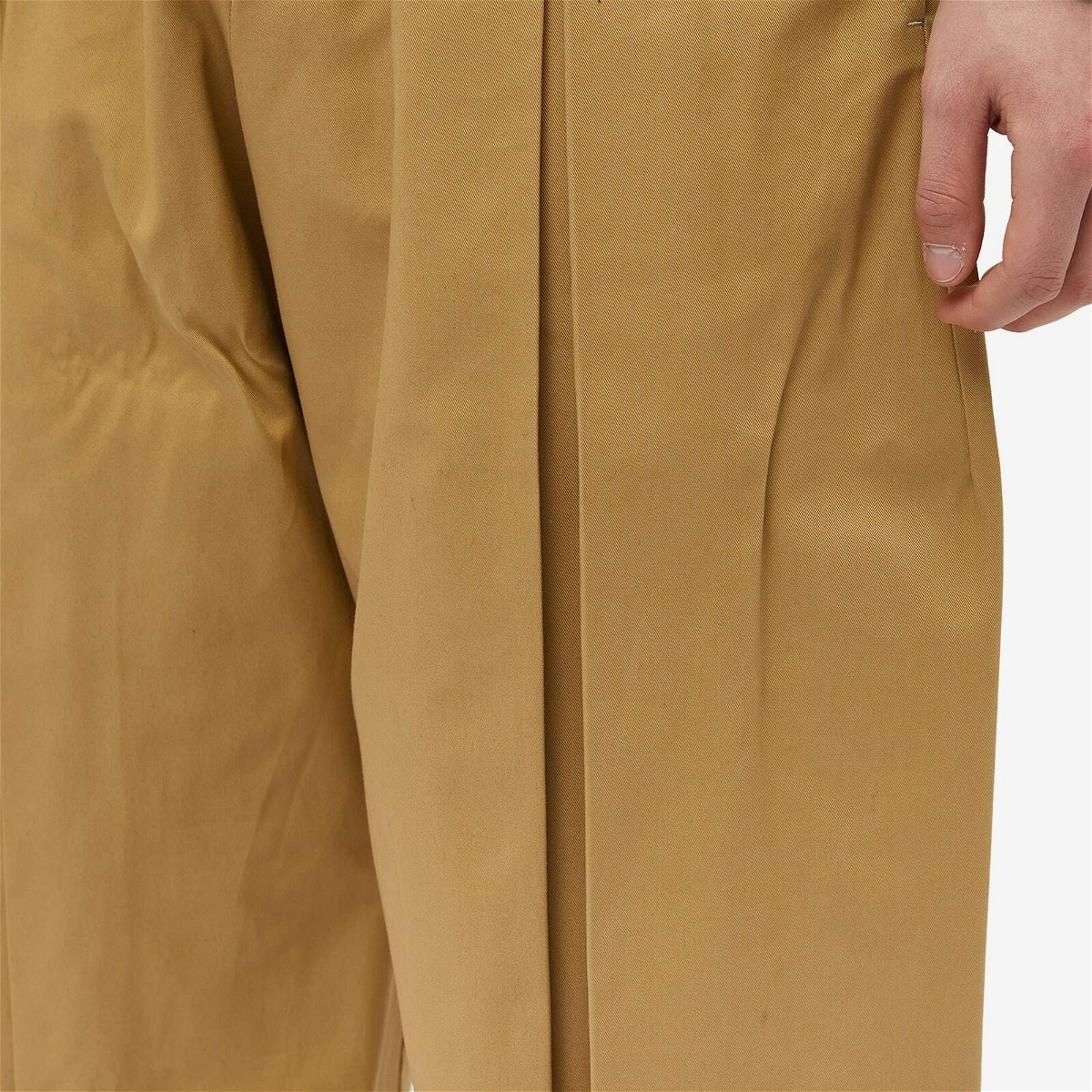 Sage Nation Men's Box Pleat Elasticated Trousers in Sand