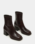 Steve Madden Latches Booties in Brown