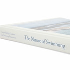 The Nature of Swimming in Gestalten 