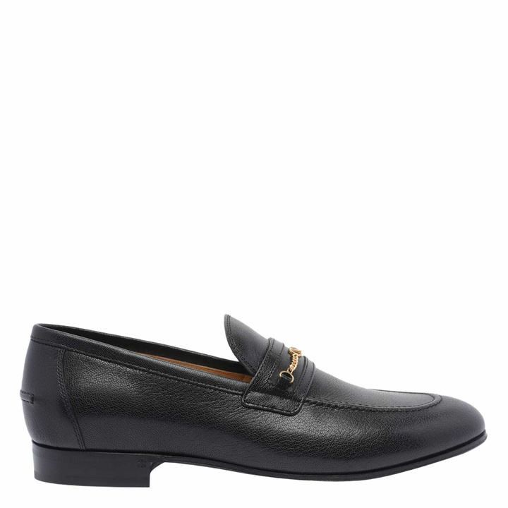 Photo: Valentino Garavani Vlogo Signature Loafers