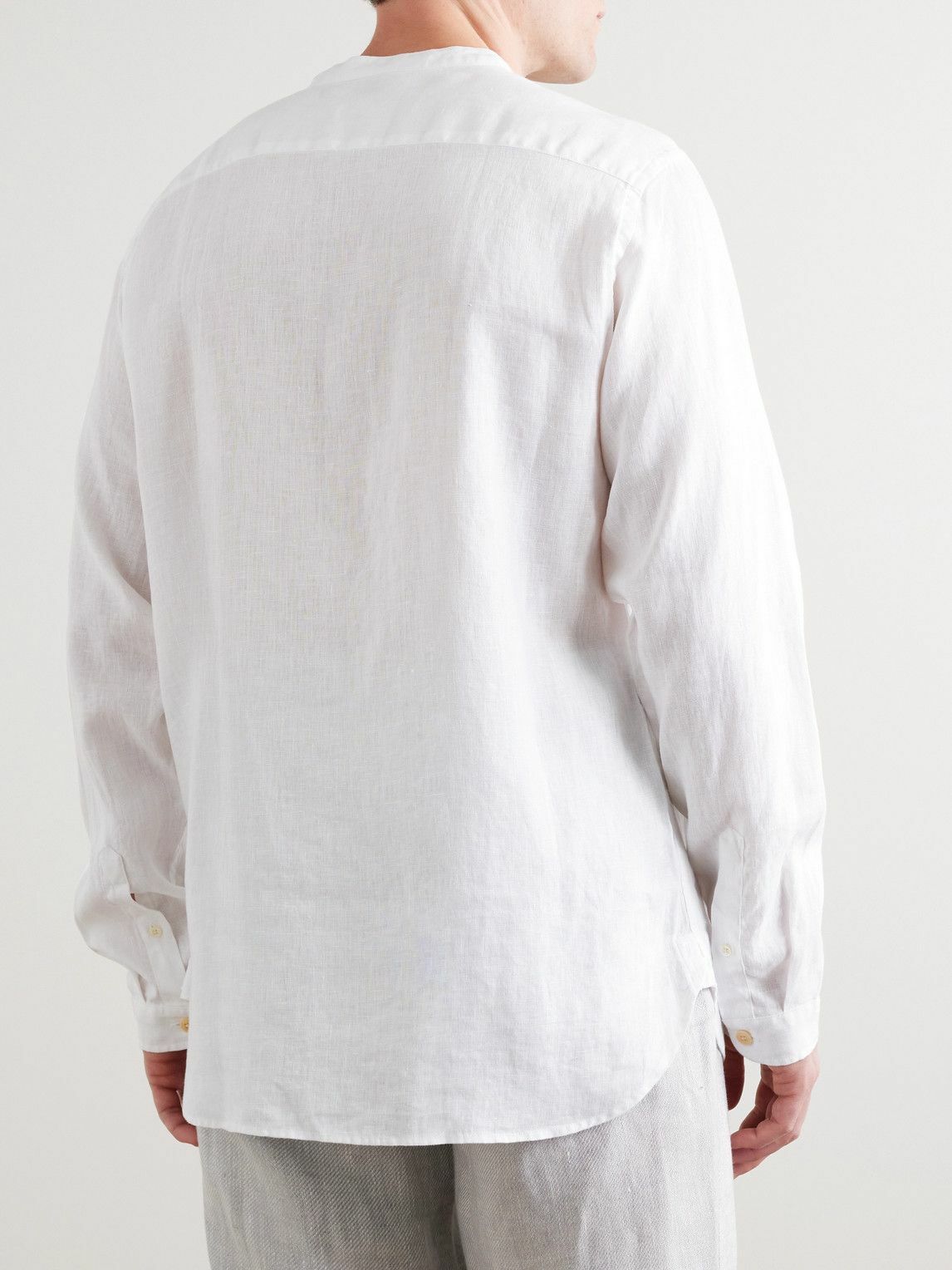 Buttoned Linen Shirt With Grandad Collar WB15