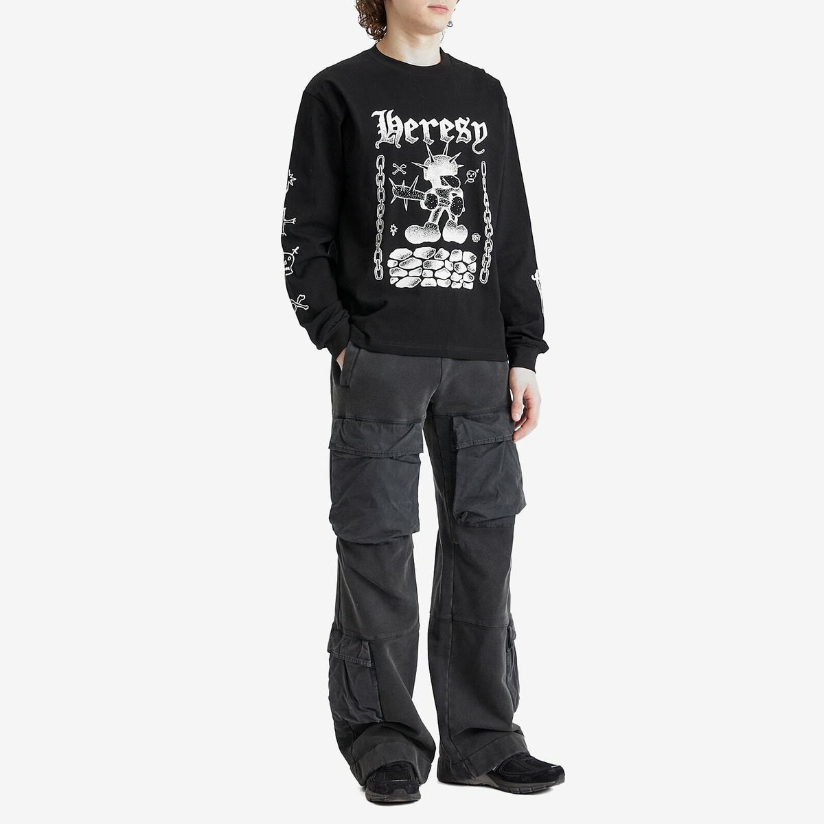 Heresy Fightin' Longsleeve T-Shirt in Black