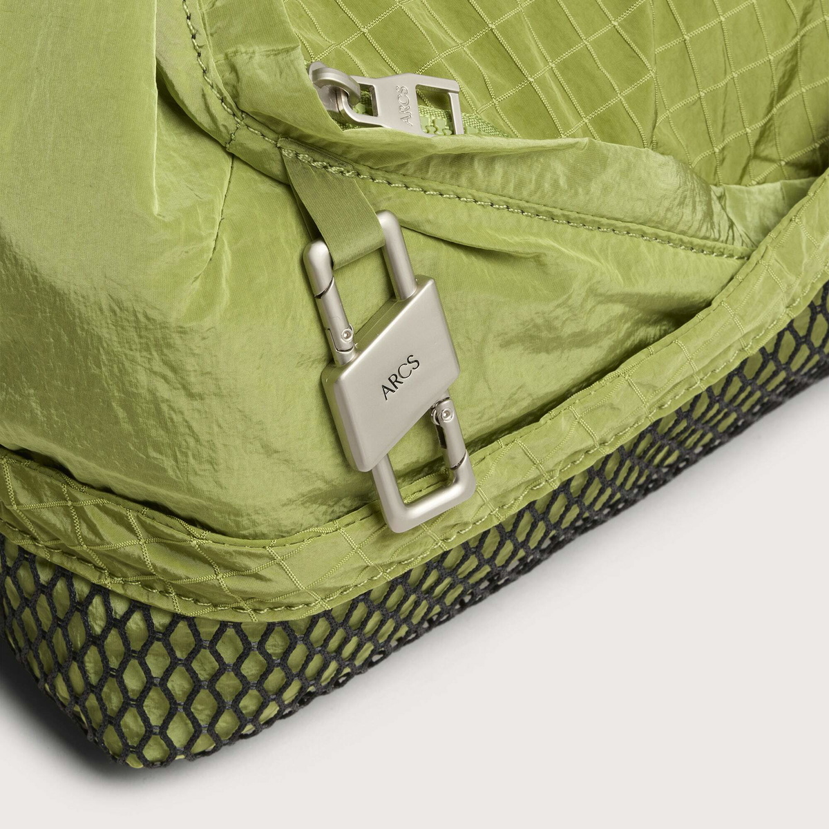 ARCS LITTLE HEY Sling Bag in Canopy Criss-Cross
