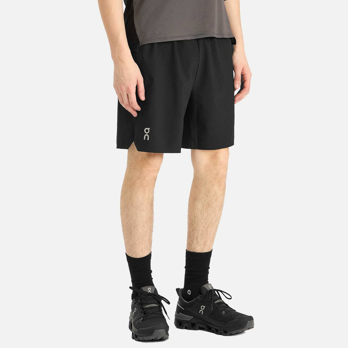 ON Men's Train Shorts in Black On