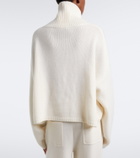 Lisa Yang Zerlina cashmere turtleneck sweater