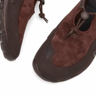 New Balance MT10 Sneaker in Pumpernickel/Black Coffee