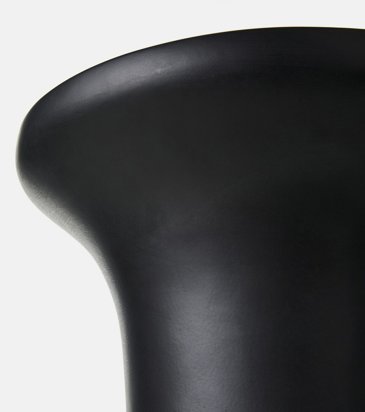 101 Copenhagen Trumpet Tall side table