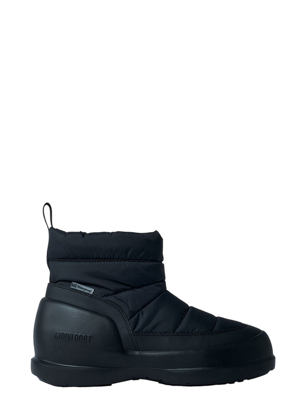 Photo: Moon Boot Mezzaluna Puffy Boots