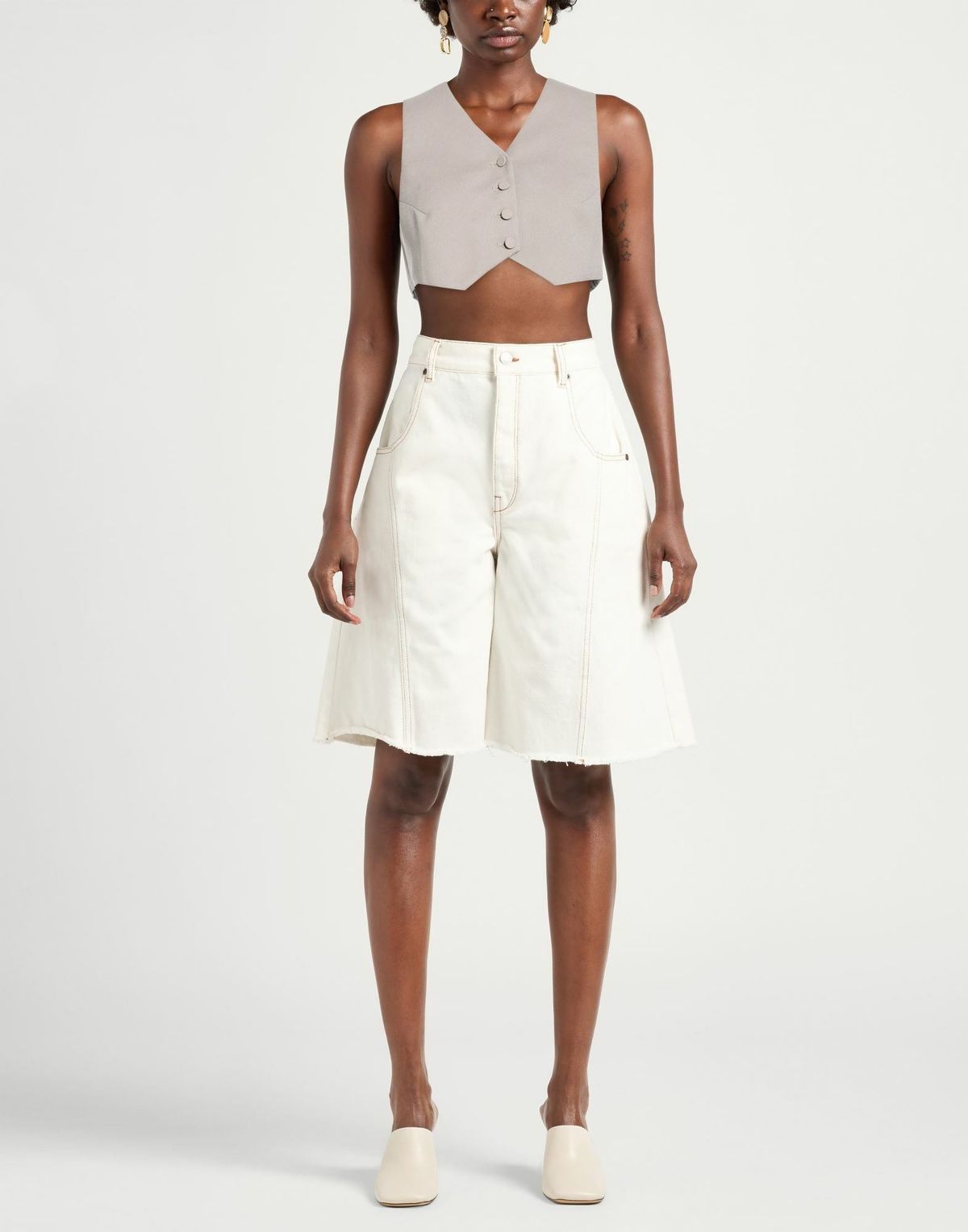 The Andamane Womens Tailored Vest in Grey