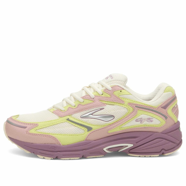 Photo: Brooks Men's Adrenaline GTS 4 Sneaker