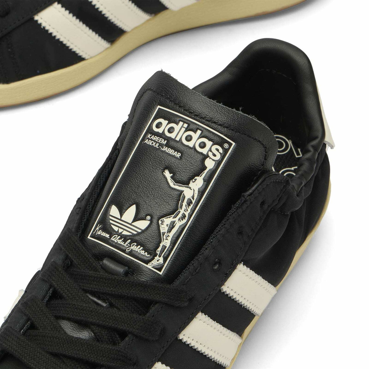 Adidas Women's Jabbar Low Scrunch in Core Black/Off White/Warm Vanilla