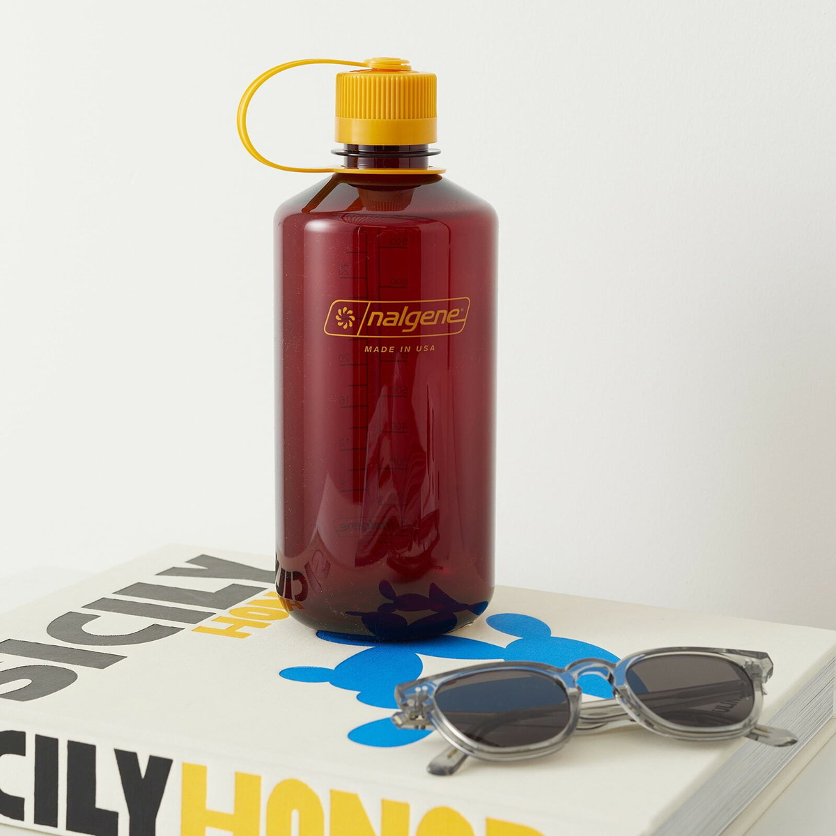 Nalgene Narrow Mouth Tritan Sustain in Laker 
