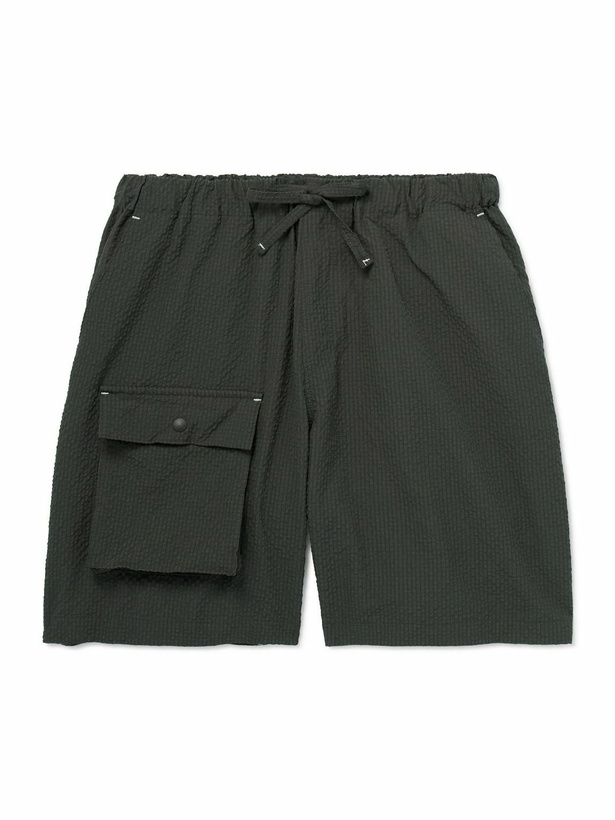 Photo: FrizmWORKS - Comfortable Banding Straight-Leg Seersucker Drawstring Cargo Shorts - Gray