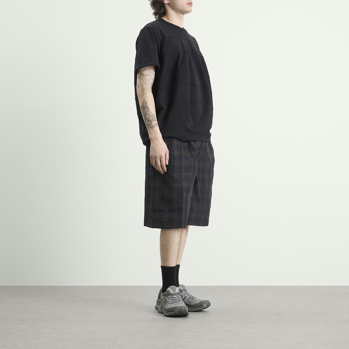 Comme des Garçons Homme Men's Cargo Shorts in Navy