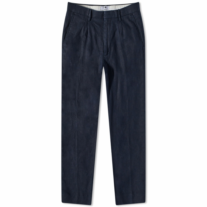 Photo: NN07 Men's Bill Pleated Pant in Navy Blue