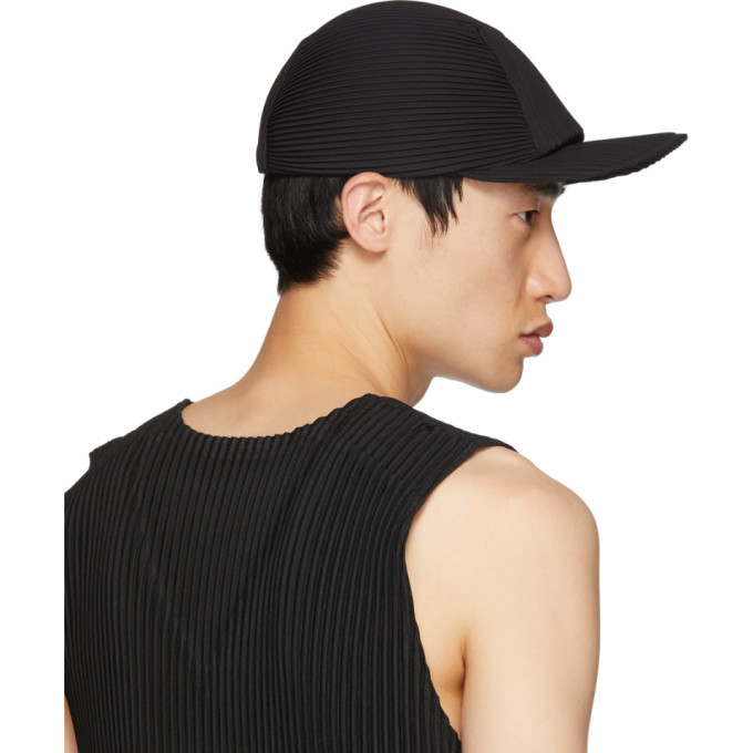 HOMME PLISSÉ ISSEY MIYAKE ブラックキャップ Homme Plissé ISSEY MIYAKE Pleats Cap Black for Men | UJNG
