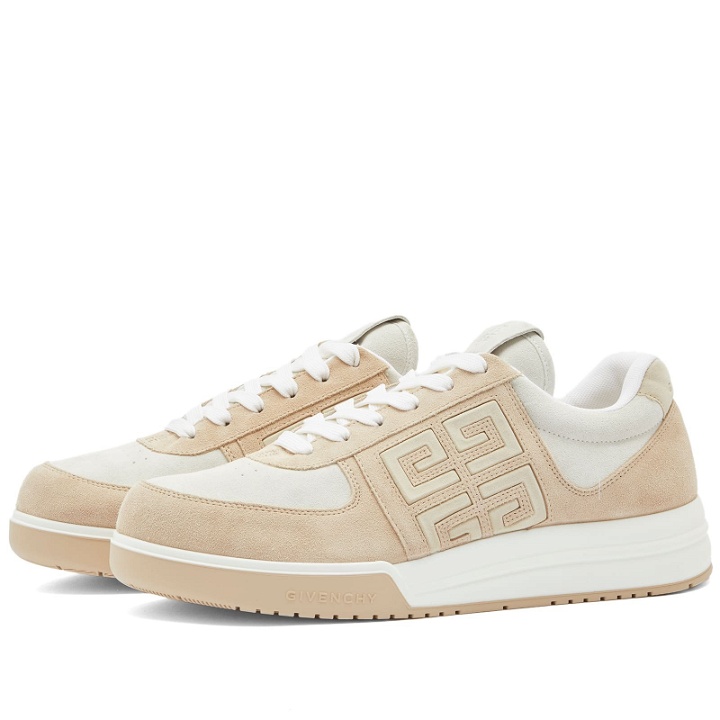 Photo: Givenchy Men's G4 Low Sneakers in Beige/White