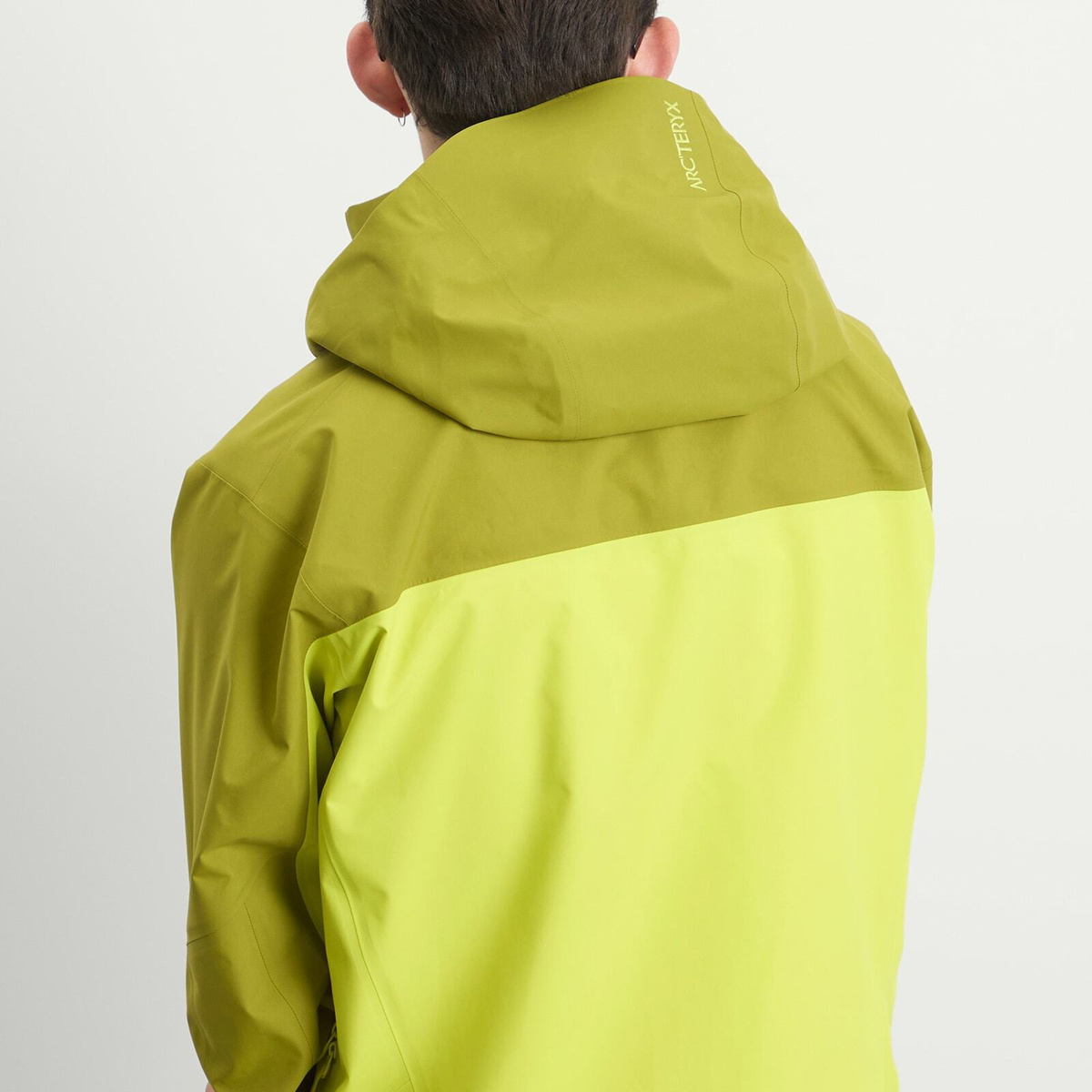 アークテリクス　マウンテンパーカー　イエロー　M New! Arc'teryx Alpha Lightweight Gore-Tex Parka Euphoria