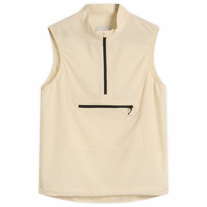 Photo: CAYL Men's Flow Pullover Vest in Birch White