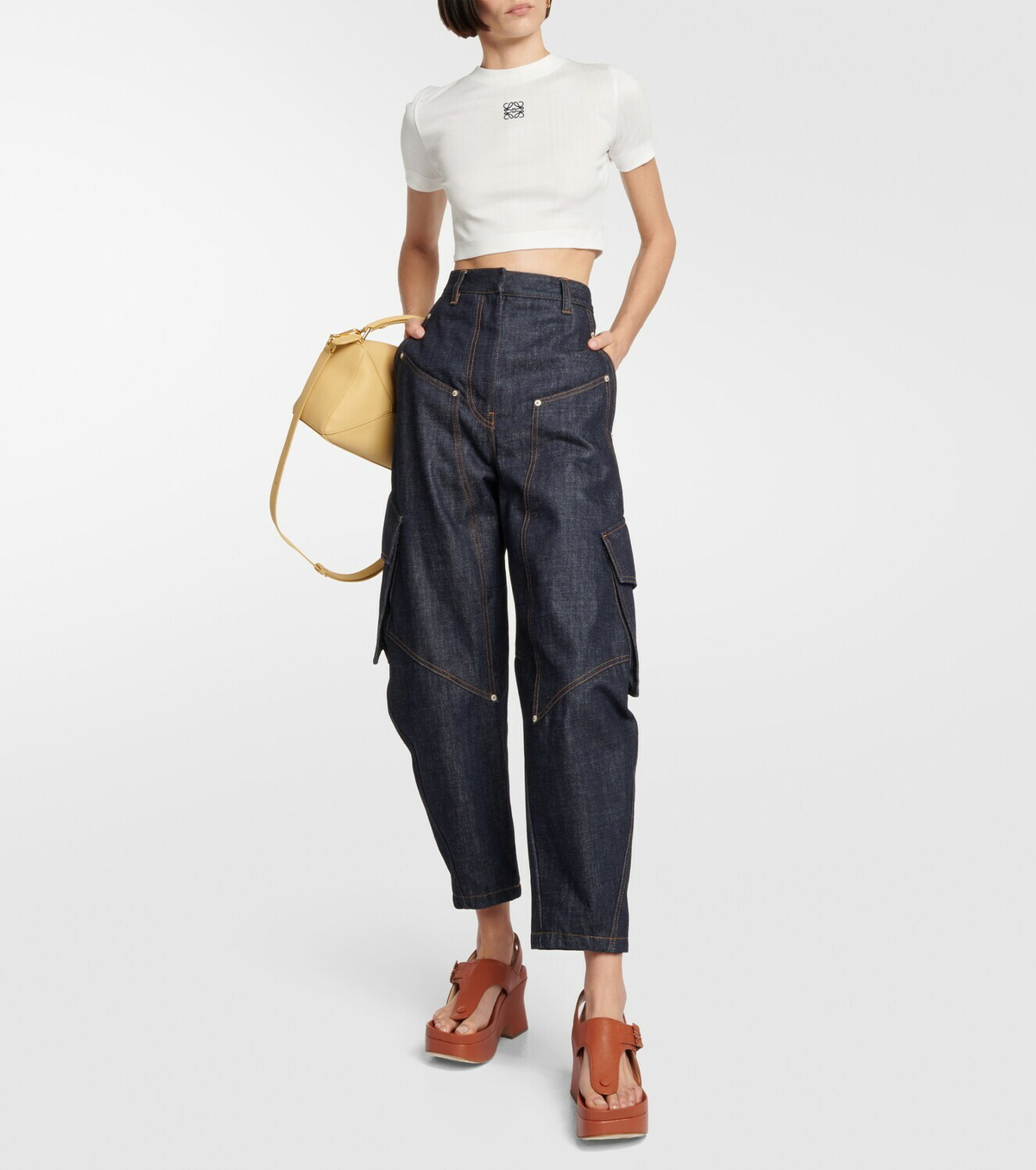 サンダル・ミュール LOEWE EASE LEATHER SANDALS Loewe Ease leather platform thong sandals Loewe