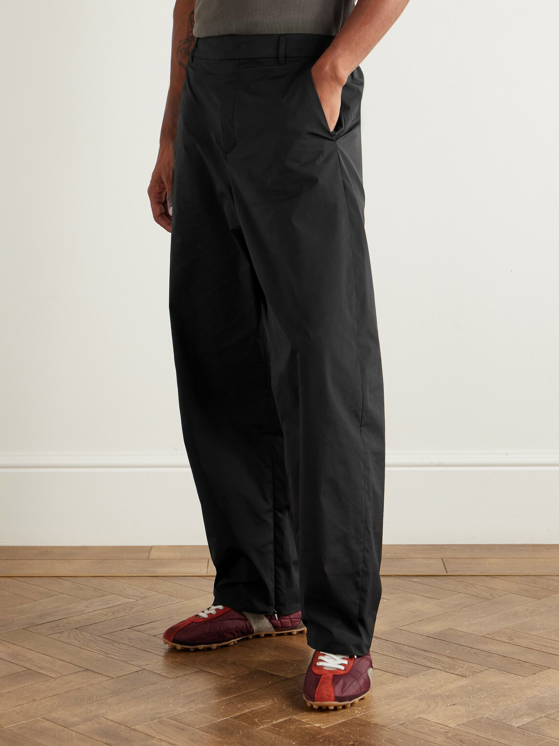 Amomento - Straight-Leg Taffeta Trousers - Black