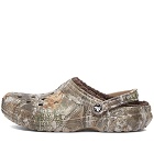 Crocs Classic Lined Realtree Edge Clog in Chocolate