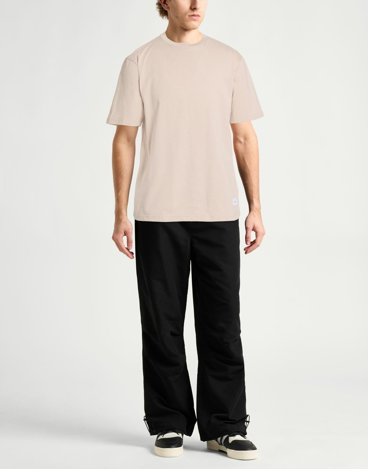 Shoe Mens T-shirt in Beige