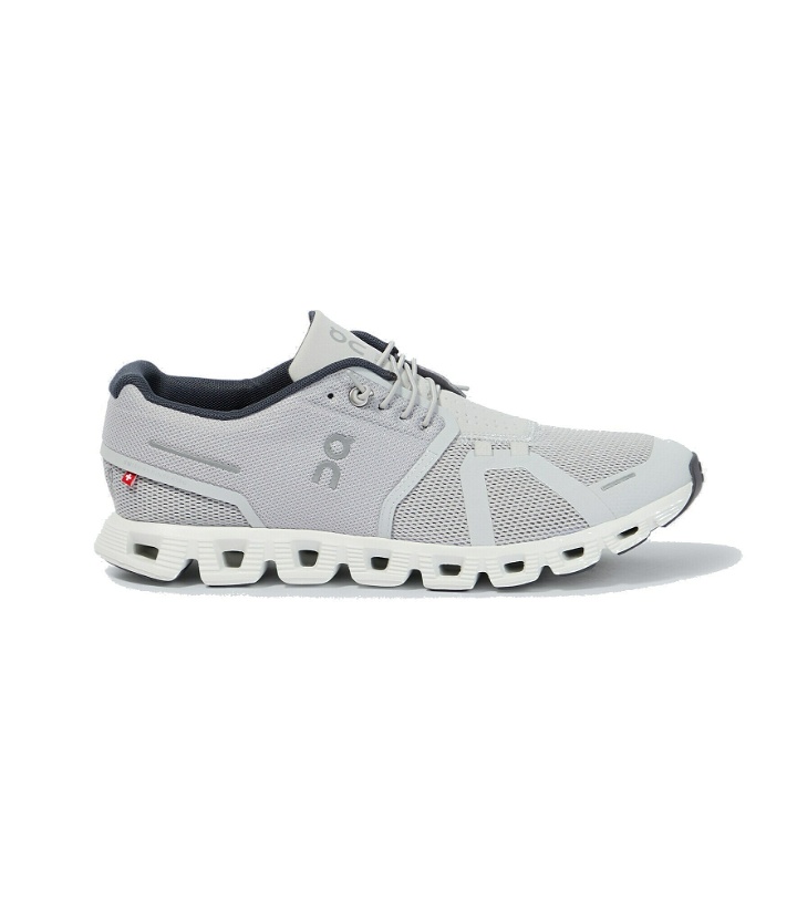 Photo: On - Cloud 5 running shoes