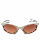 Oakley Plantaris Sunglasses in Matte Sand/Prizm Brown Gradient 