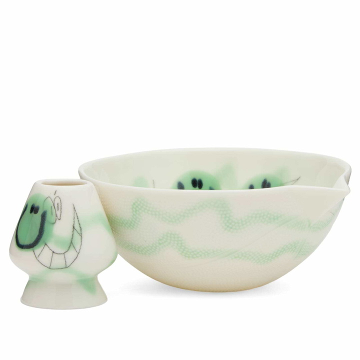 Photo: Frizbee Ceramics x END. Matcha Bowl & Whisk Holder in Green Grass 