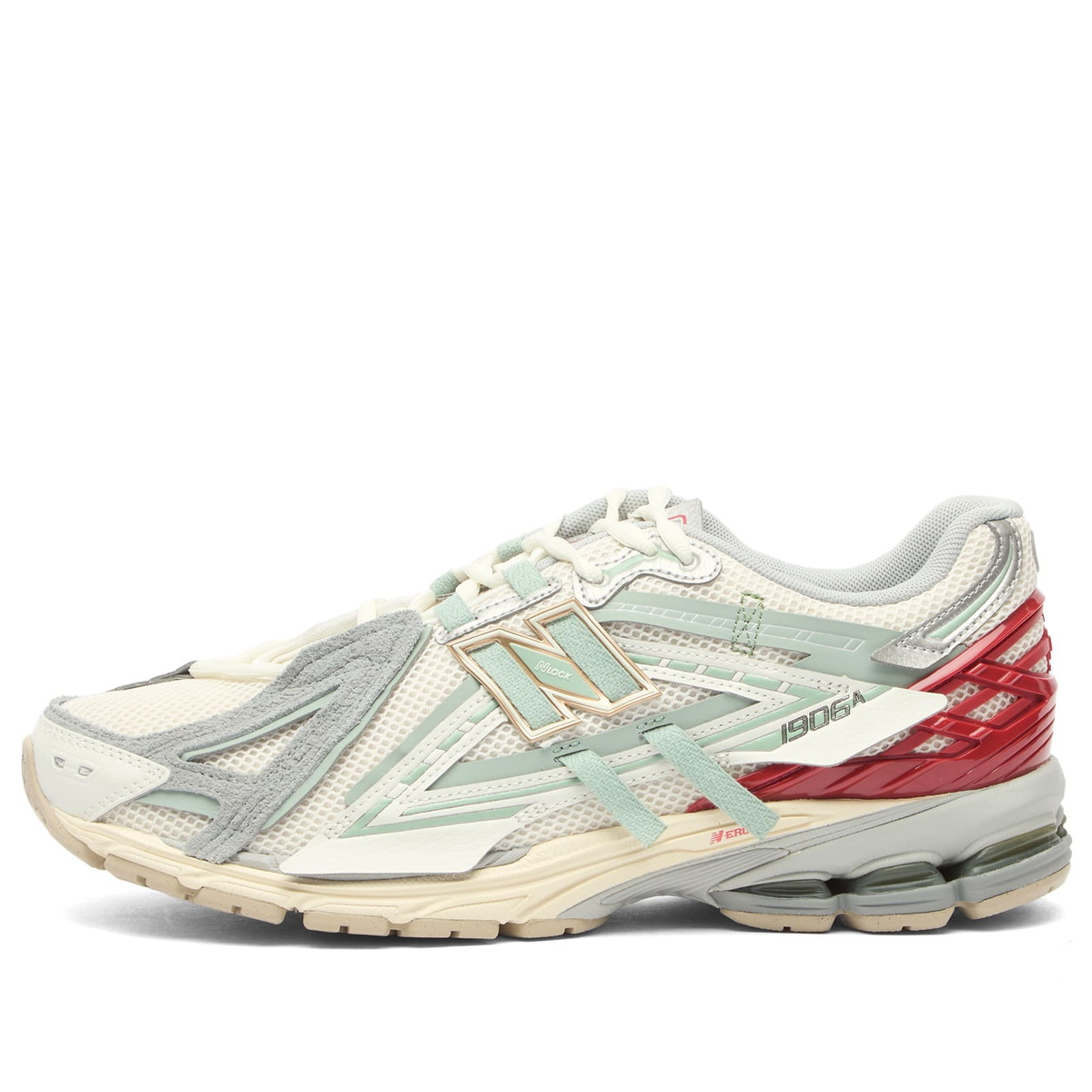 New Balance 1906 Sneaker in Sea Salt/Lone Star Grey