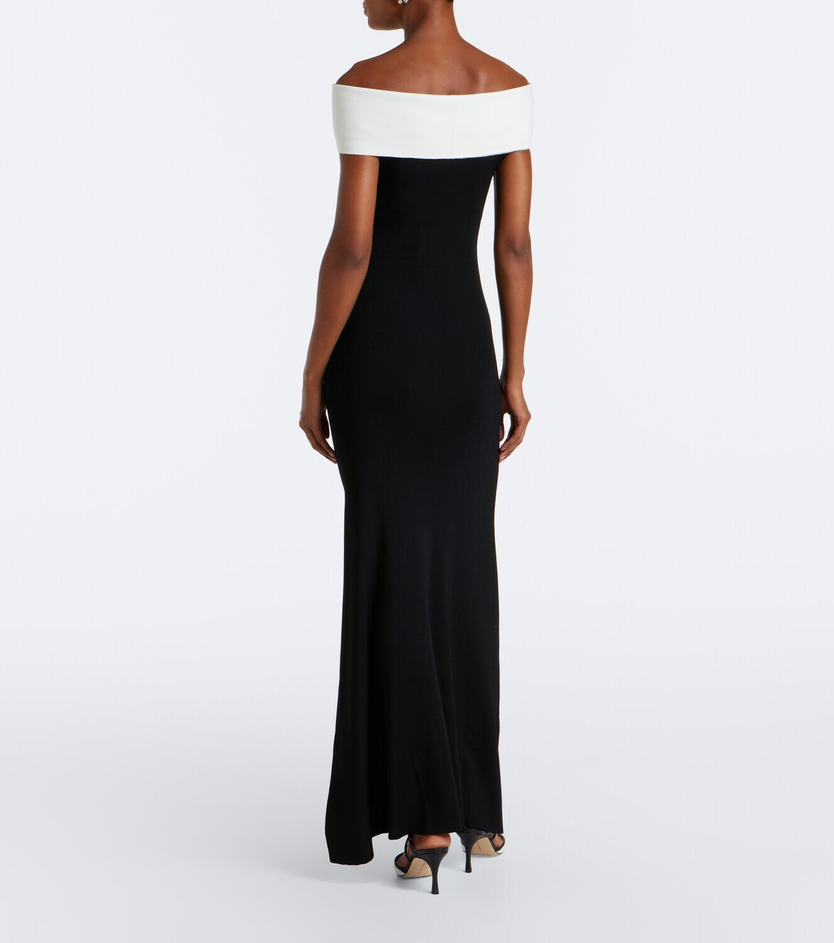 Roland Mouret Off-shoulder gown