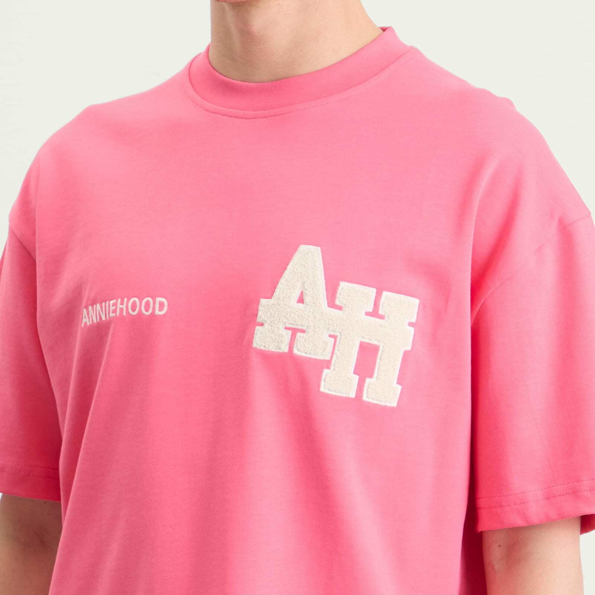 ANNIE HOOD Men's College T-Shirt in Pink/White