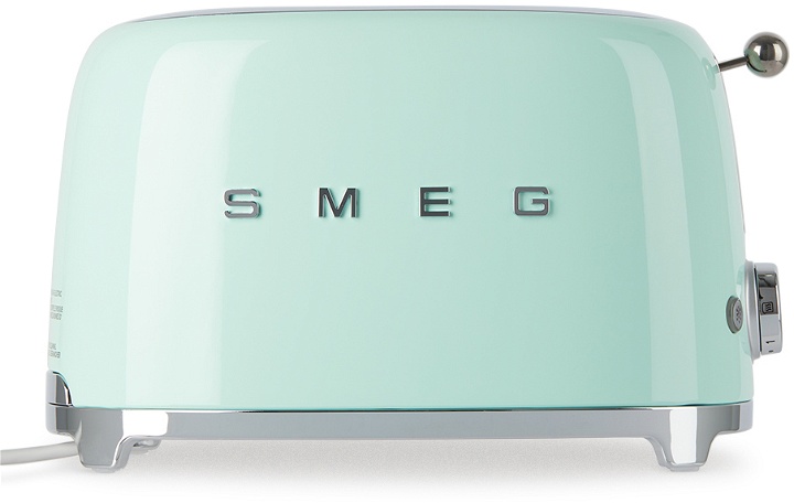 Photo: SMEG Green Retro-Style 2 Slice Toaster