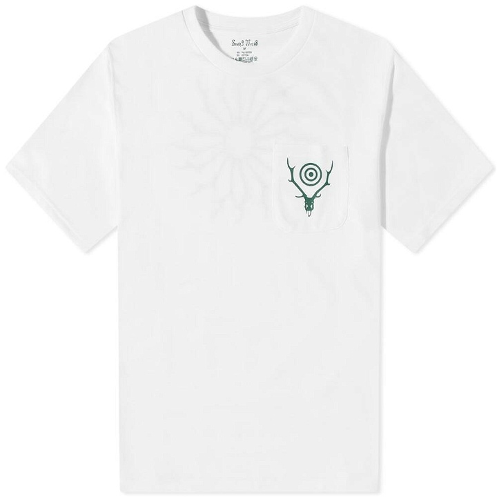 Photo: South2 West8 Men's Round Pocket Logo T-Shirt in White